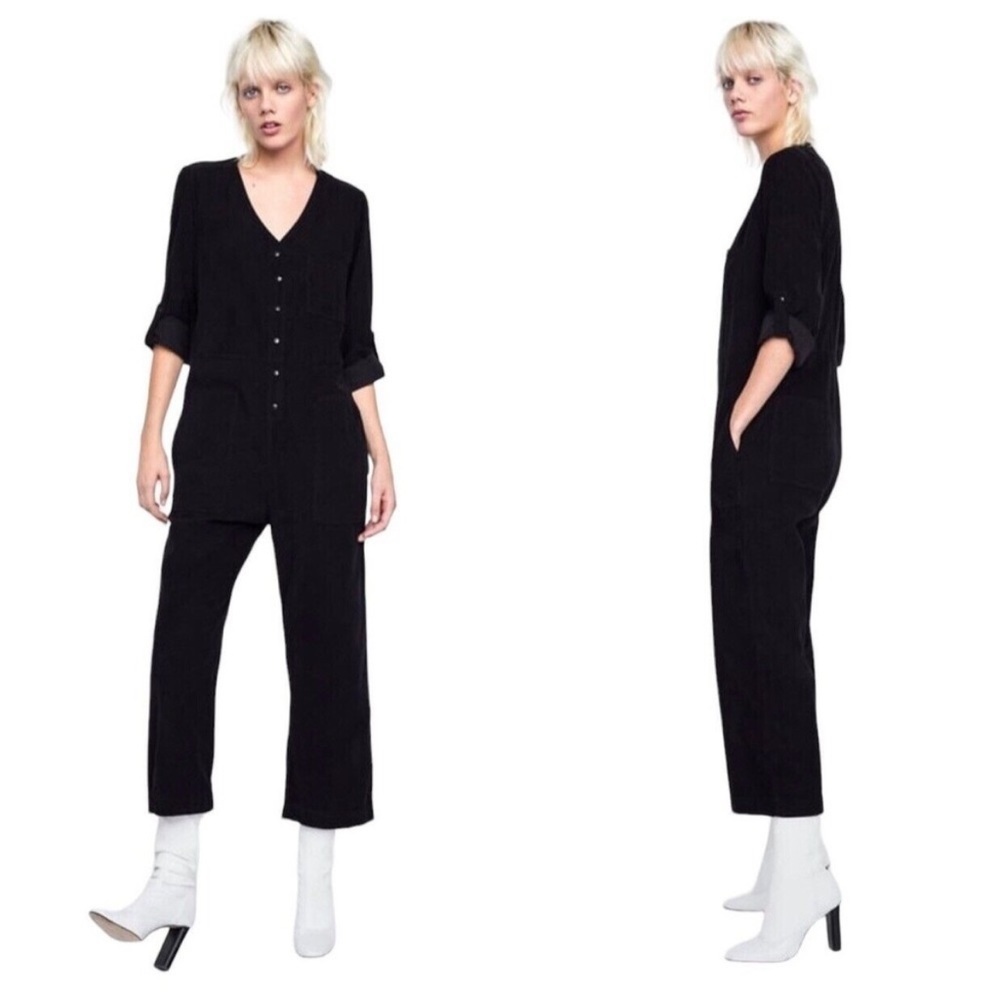 Zara The Loose Overall Jumpsuit Corduroy V Neck Snap Oversized Small Black Winte